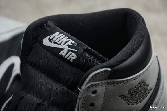 555088-035 Black Jordan 1 Retro Light White Grey Air High Smoke 555088-035 0615